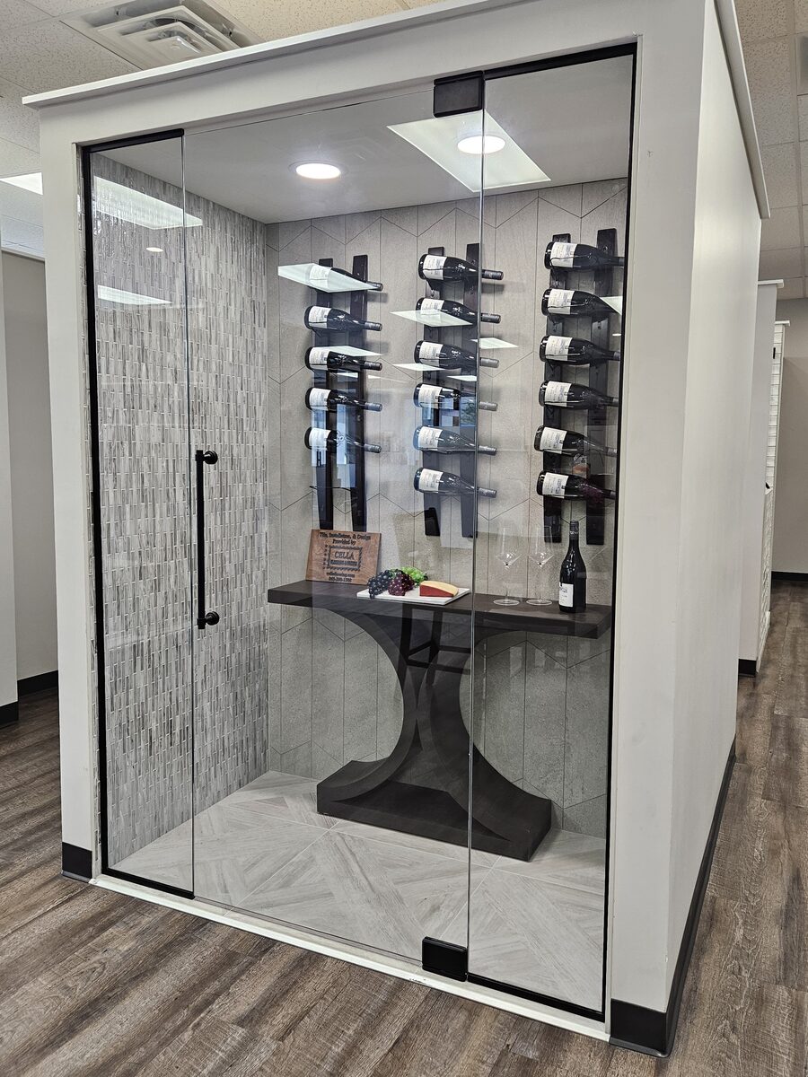 Glass wine room