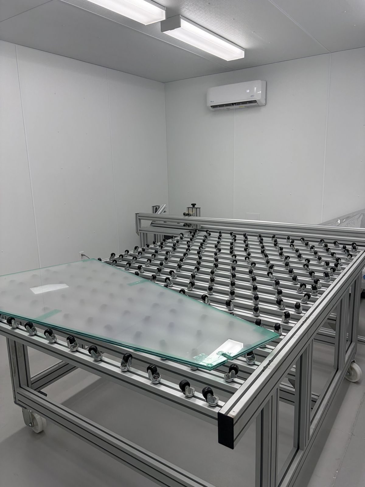 Clinton Glass laminating clean room